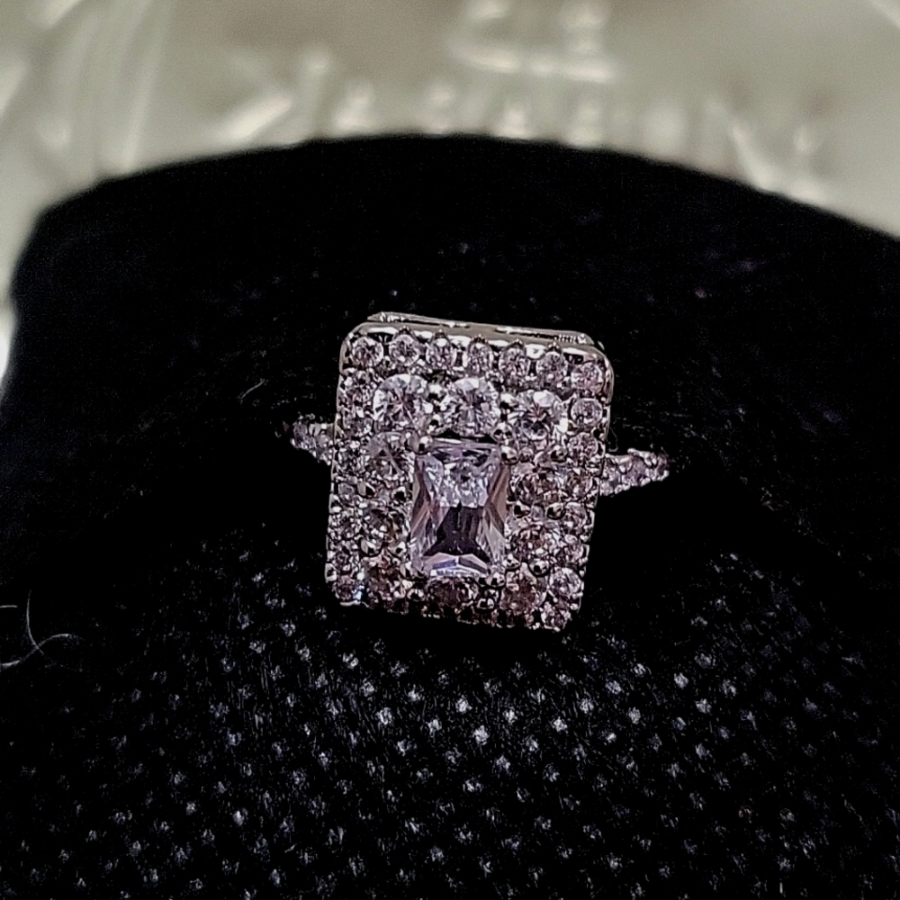 Luxury Square CZ Stone Ring Size 9